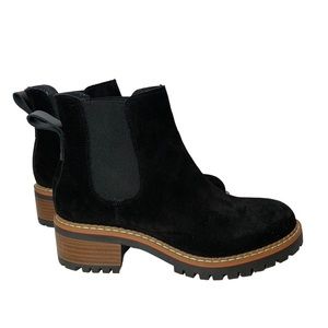 Bertuchi Black Suede Slip on Chelsea Boots